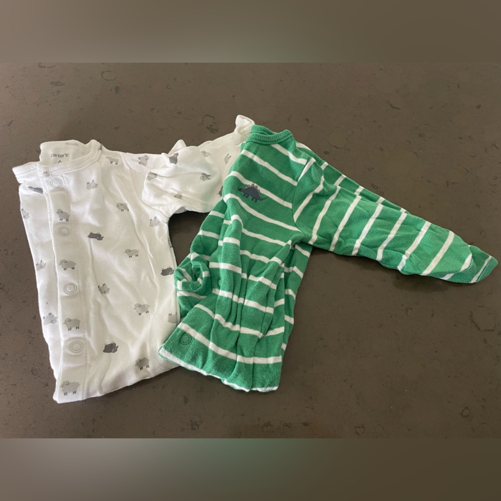Carter's Pajama Bundle - Picture 2 of 6